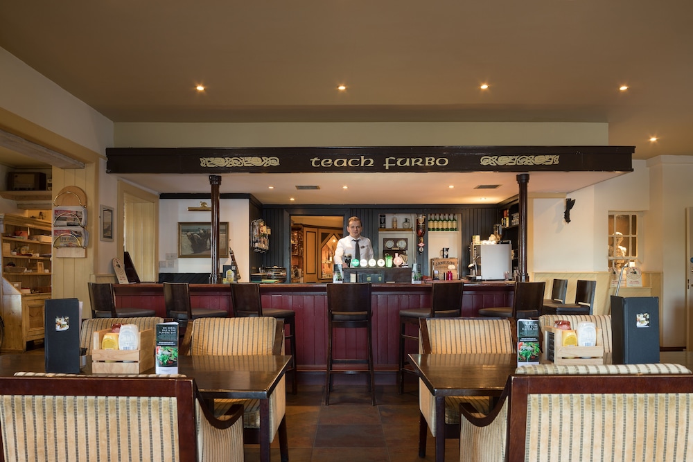 Connemara Coast Hotel 56/69