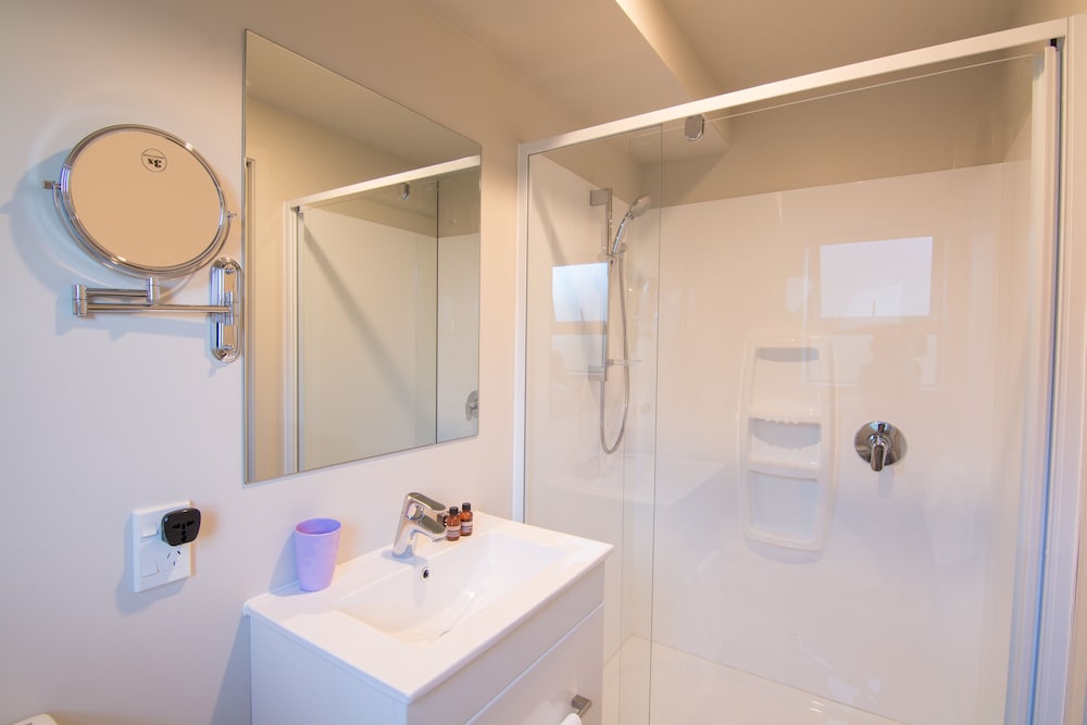 311 Motel Riccarton 69/71