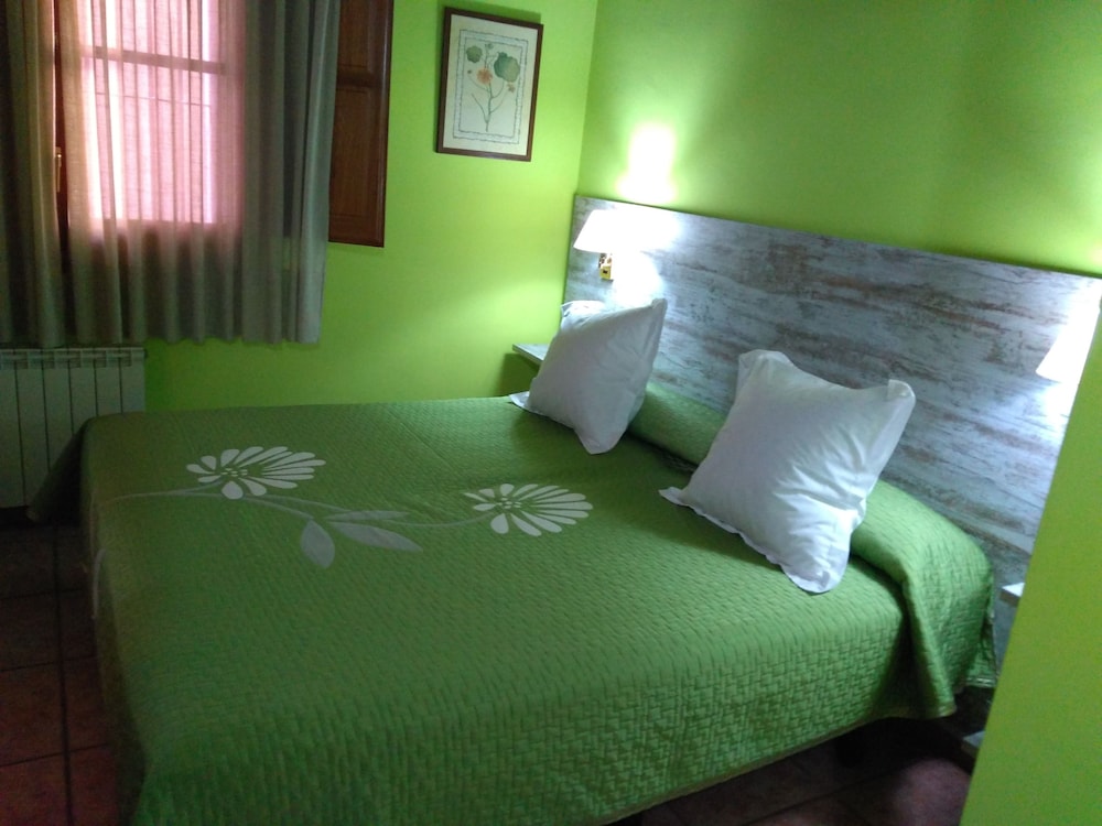 1 BEDROOM, COMFORT, DOUBLE BED