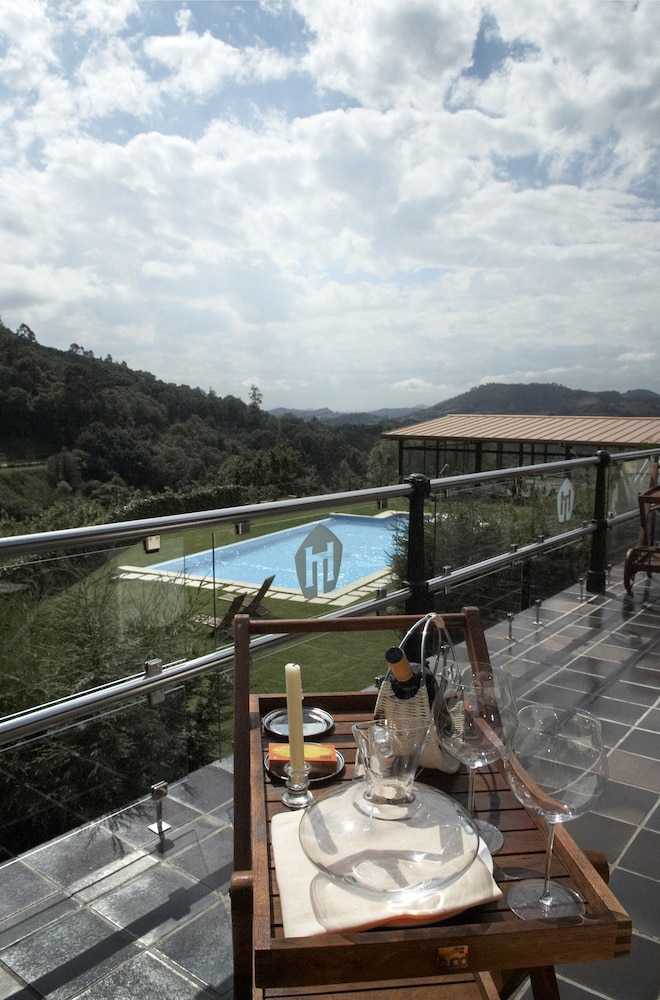 Hosteria de Torazo 53/64