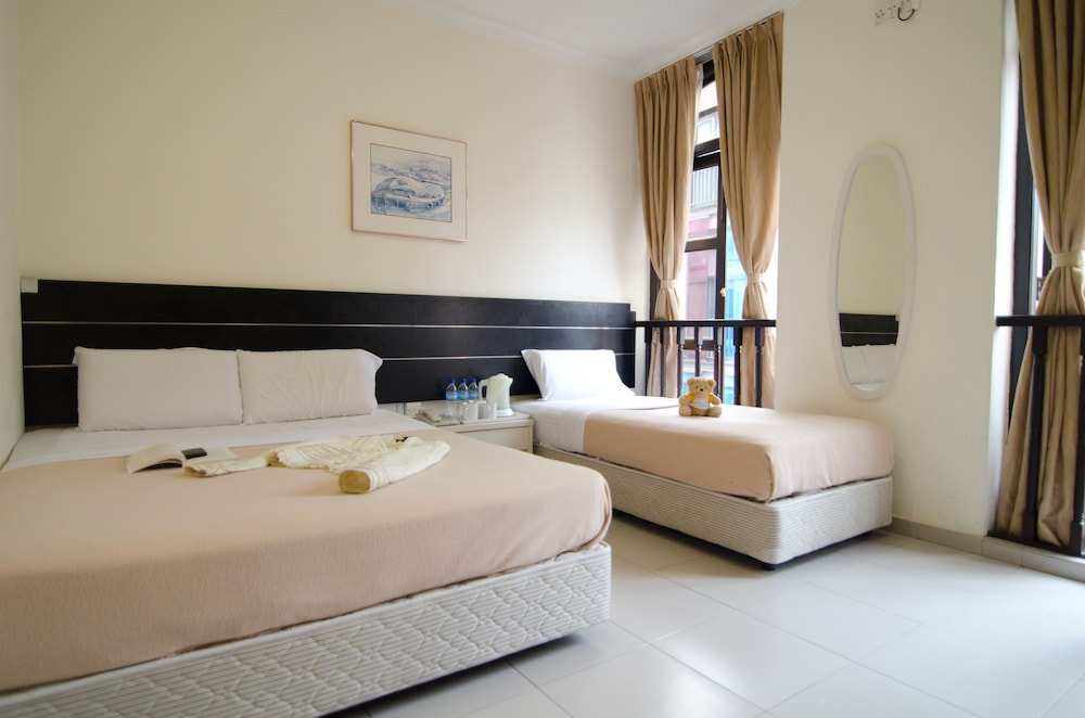 Asphodel Inn Singapore 11/65