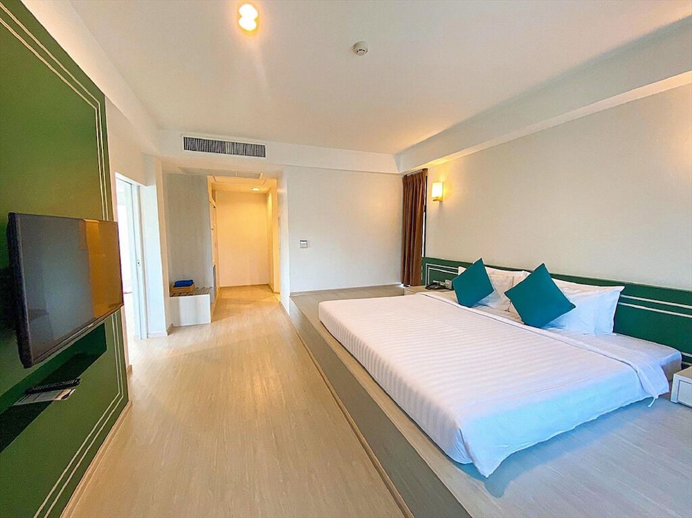 Bangsaen Heritage Hotel 15/50