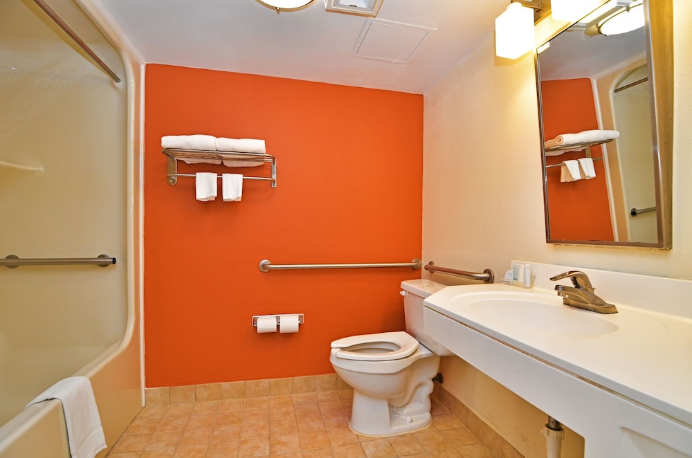 Sleep Inn Savannah Gateway I-95 9/39