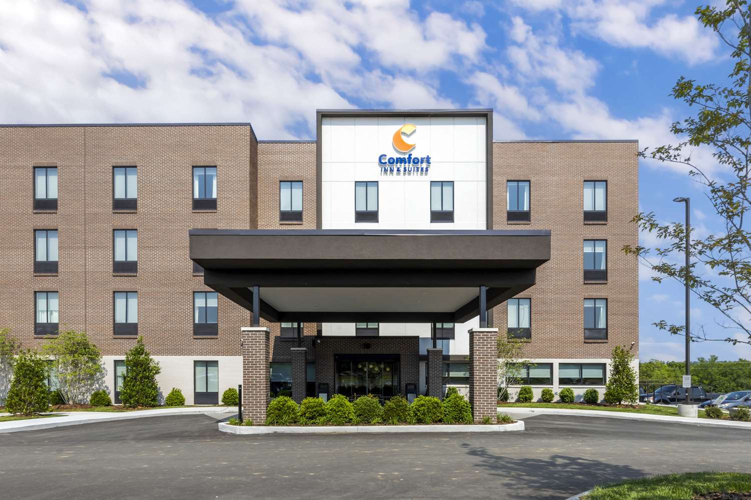 Comfort Inn & Suites Gallatin - Nashville Metro 2/23