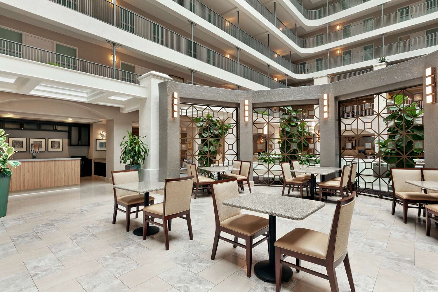 restaurant cafeteria