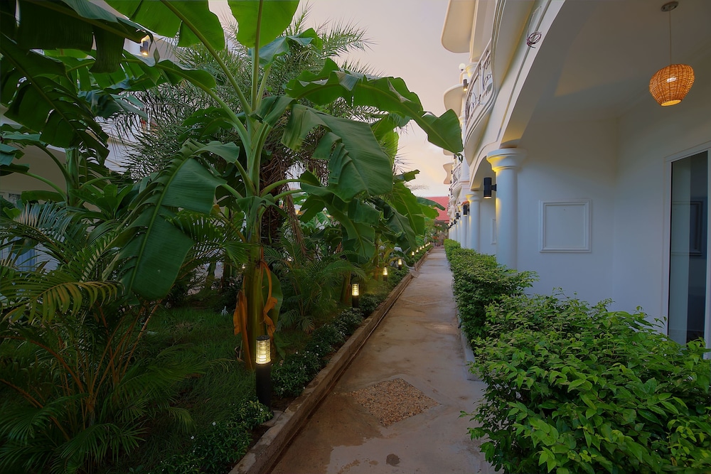 MARVEL HOLIDAY BOUTIQUE VILLA 54/65