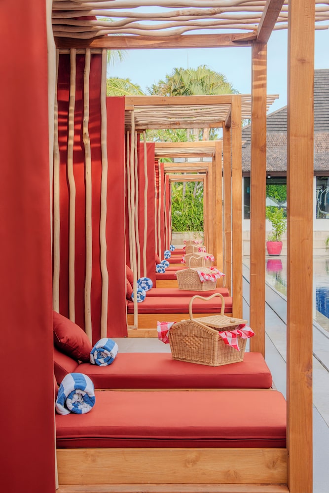 MONTIGO RESORTS SEMINYAK 39/73