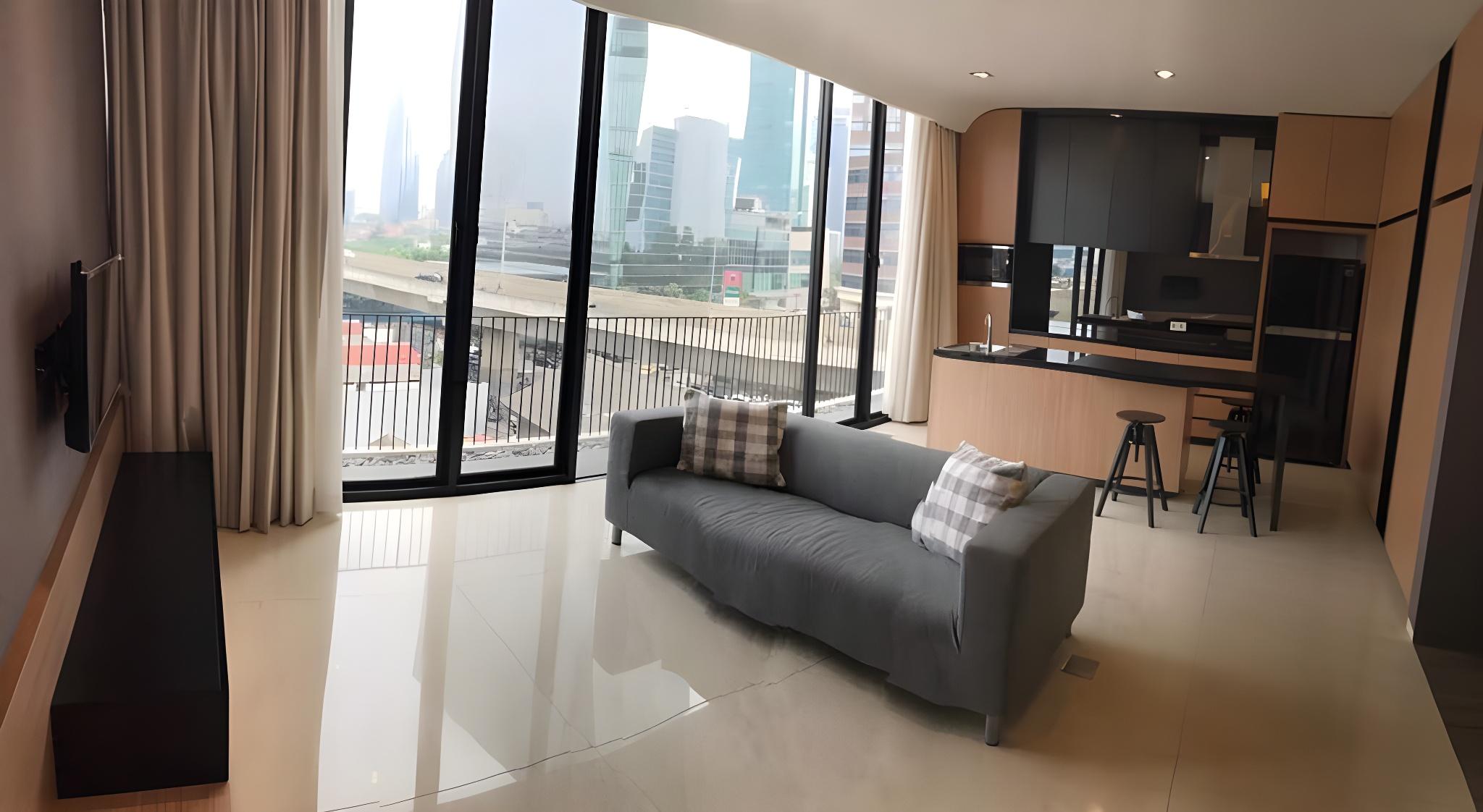 Upscale Suites 16/26