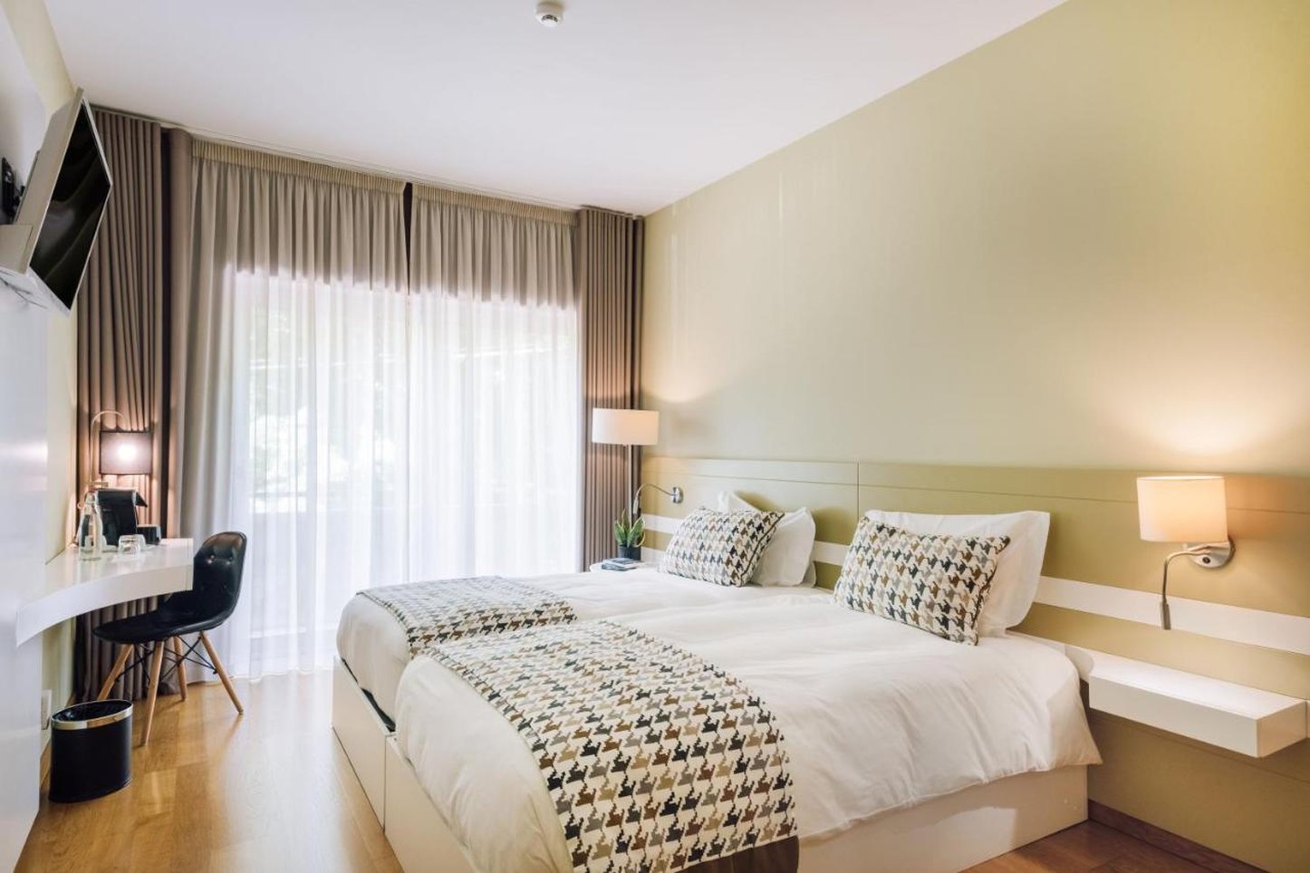 Alva Valley Hotel 6/42