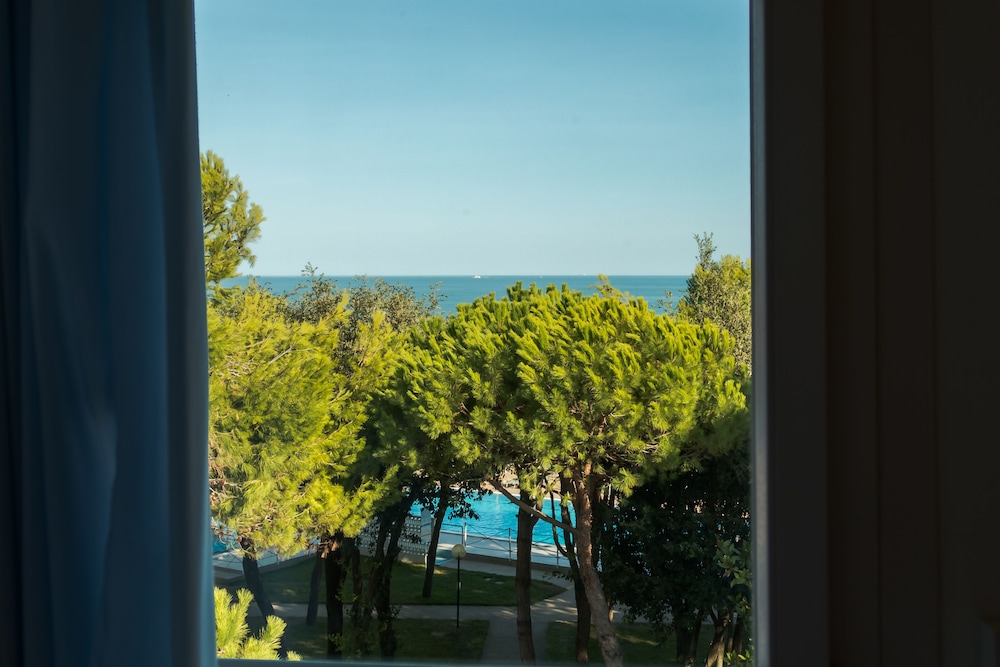 Hotel Vina Del Mar Pineta 25/31