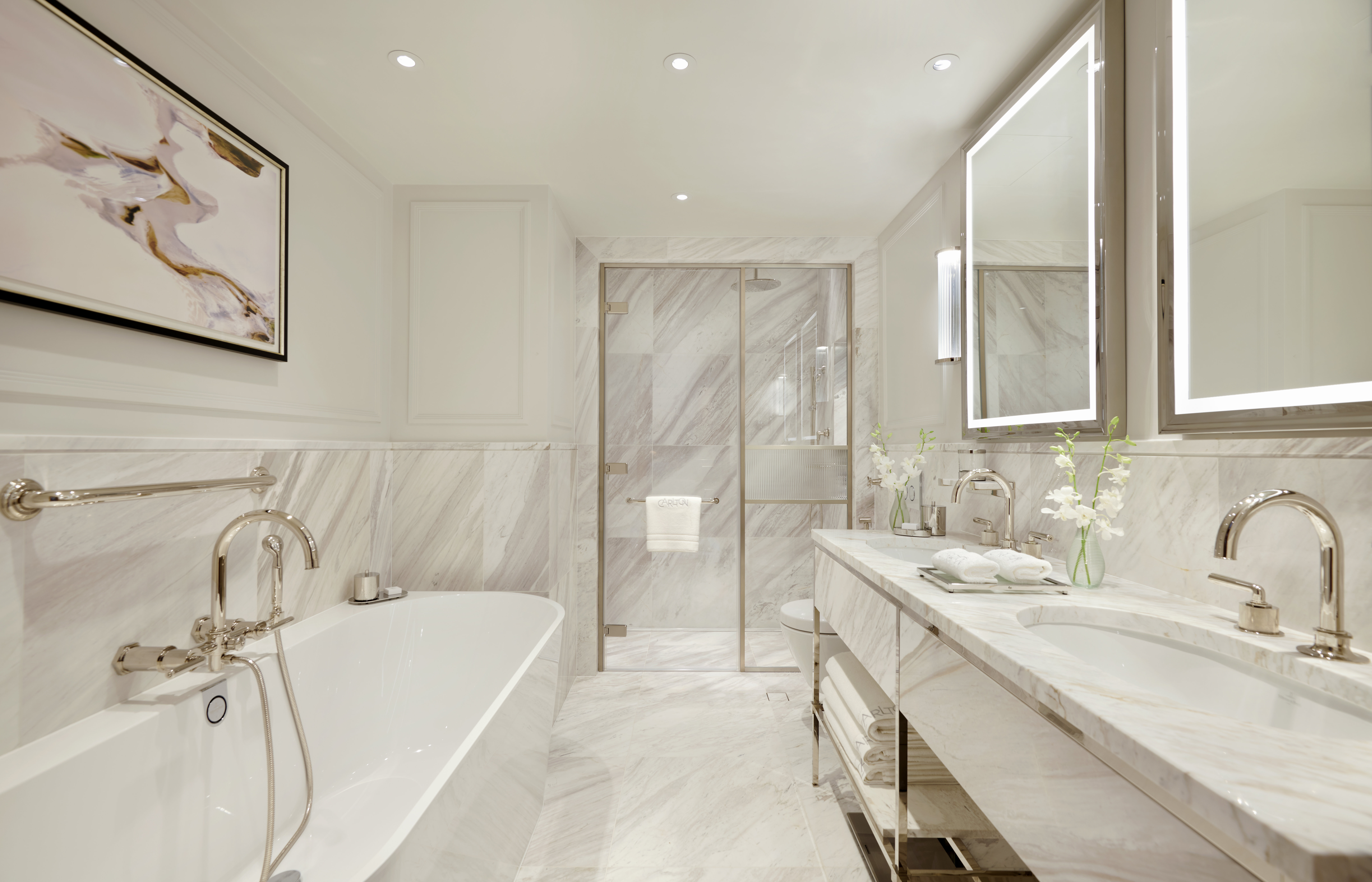 Executive, Suite, Jumeirah Carlton Tower London 2/2