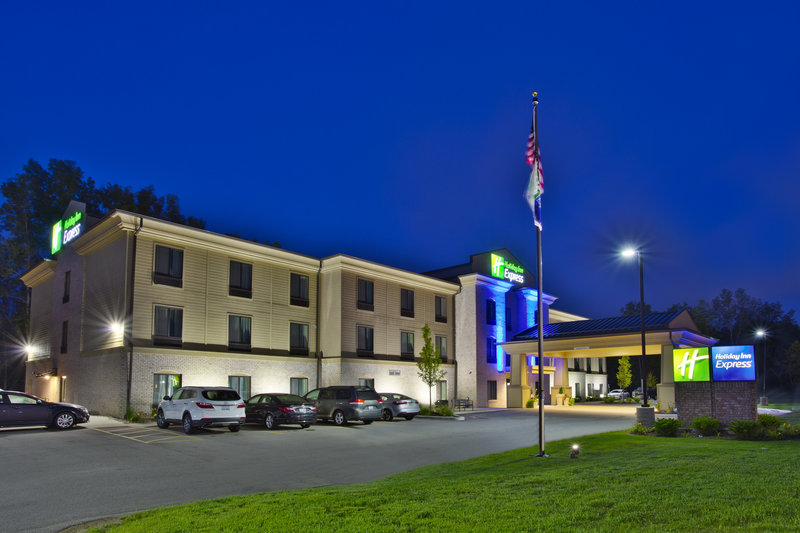 Holiday Inn Express Hastings — 2