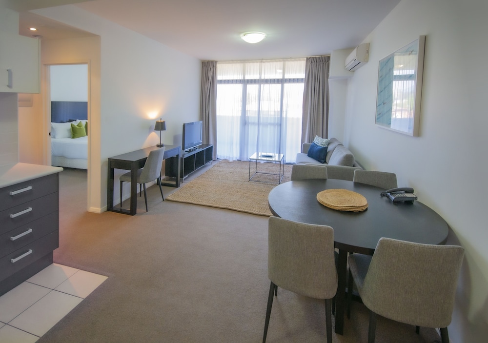 Mantra Wollongong 38/50