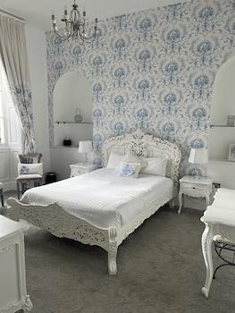 Honeymoon, Suite