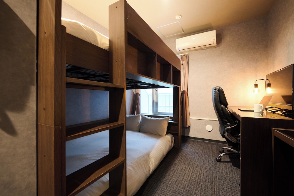 Residence Hotel Stripe Sapporo 50/50
