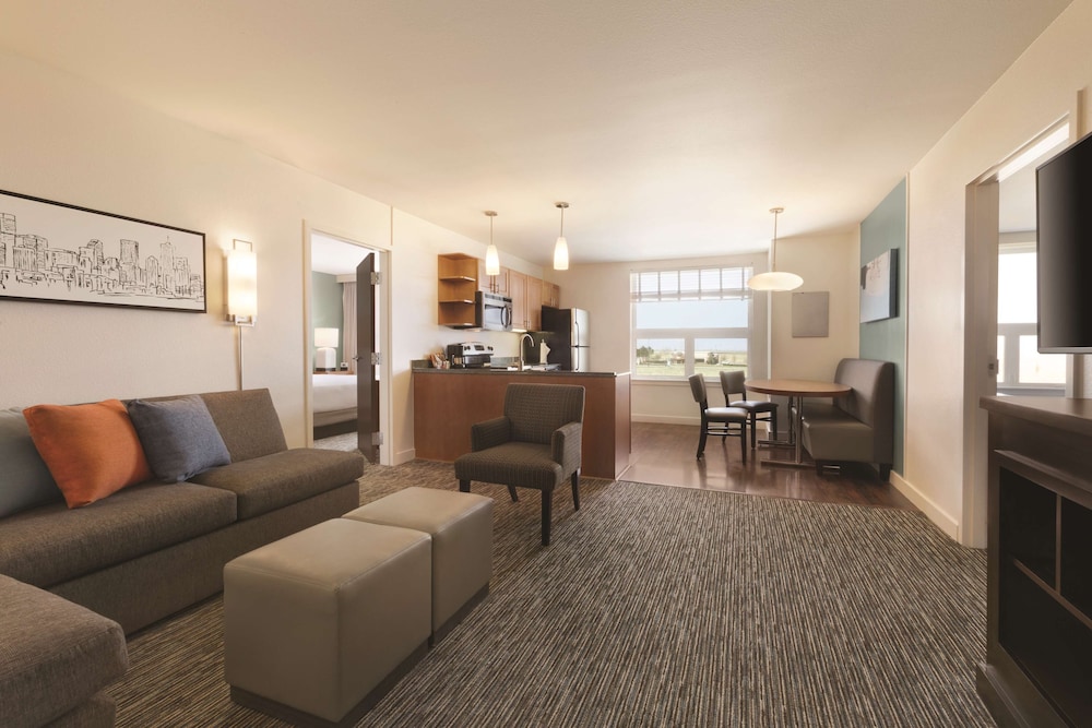 Hyatt House Denver Airport 32/49