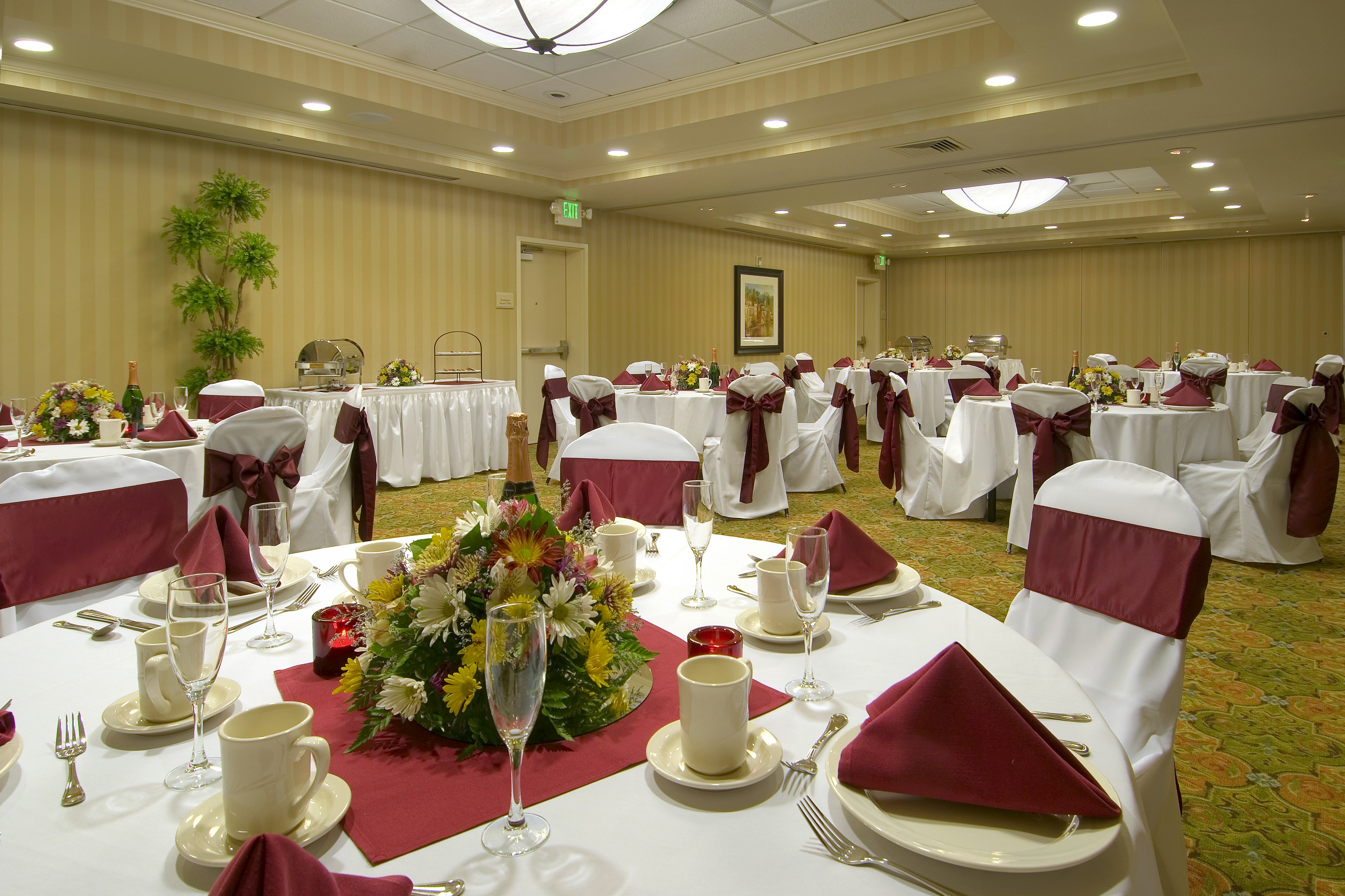 HILTON GARDEN INN SACRAMENTO ELK GROVE 35/51