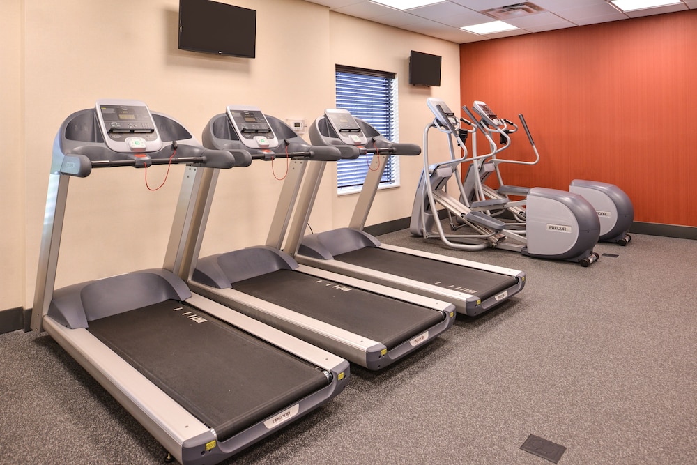 Hampton Inn & Suites St. Paul Oakdale/Woodbury 26/43