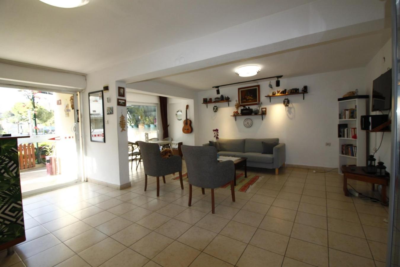 Bonapart Hotel 8/47