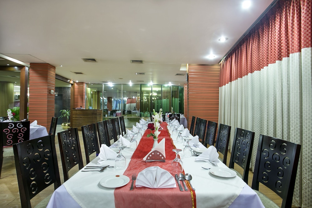 ROSE VIEW HOTEL 47/64