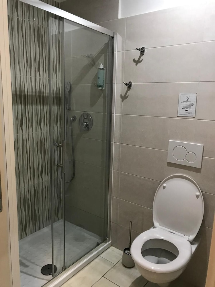Milan Hostel 34/35