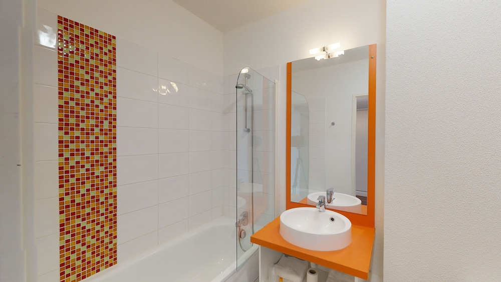 Alezan Hotel & Residence 18/71