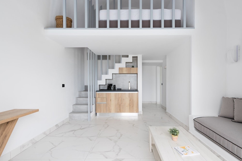 Karat Suites 8/50
