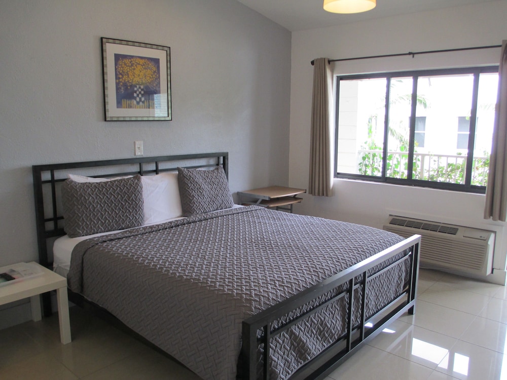 Shalimar Motel 14/47