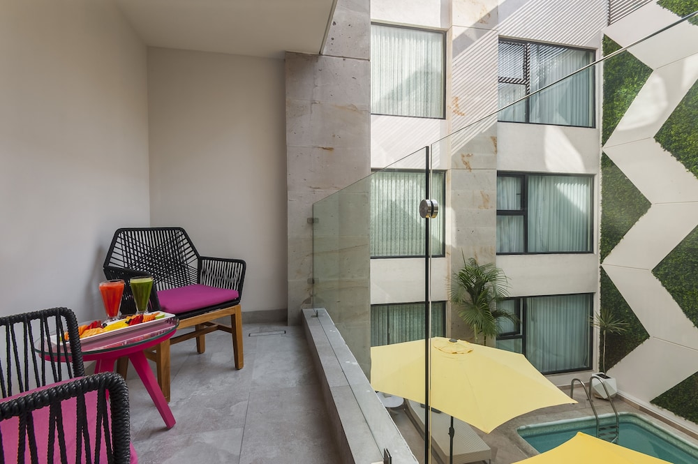 First Class Hotel Providencia By Fch Adults Only 34/50