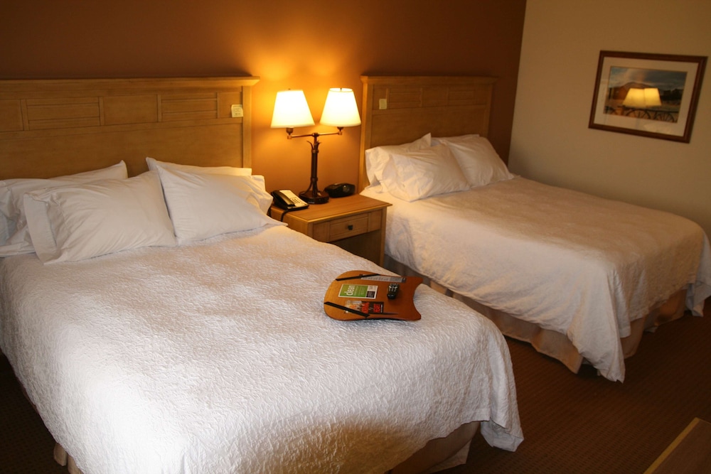 Hampton Inn & Suites Riverton 14/73