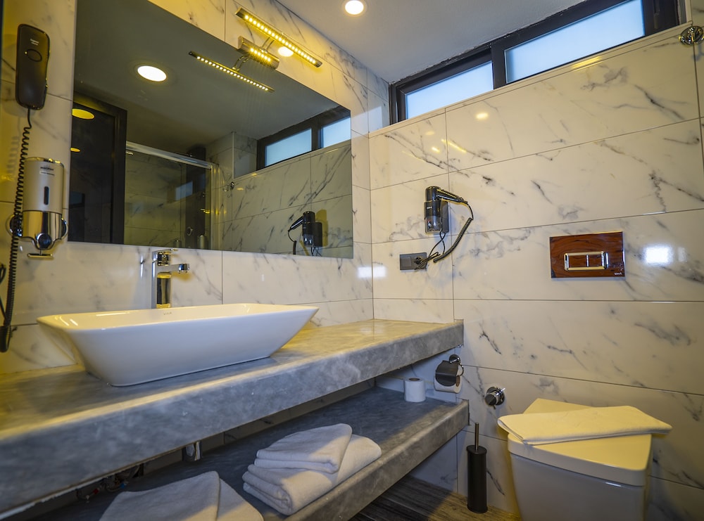Kosa Otel Çesme 48/50