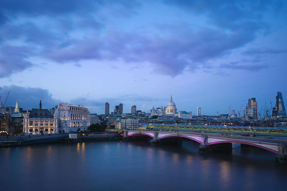 Sea Containers London 66/71