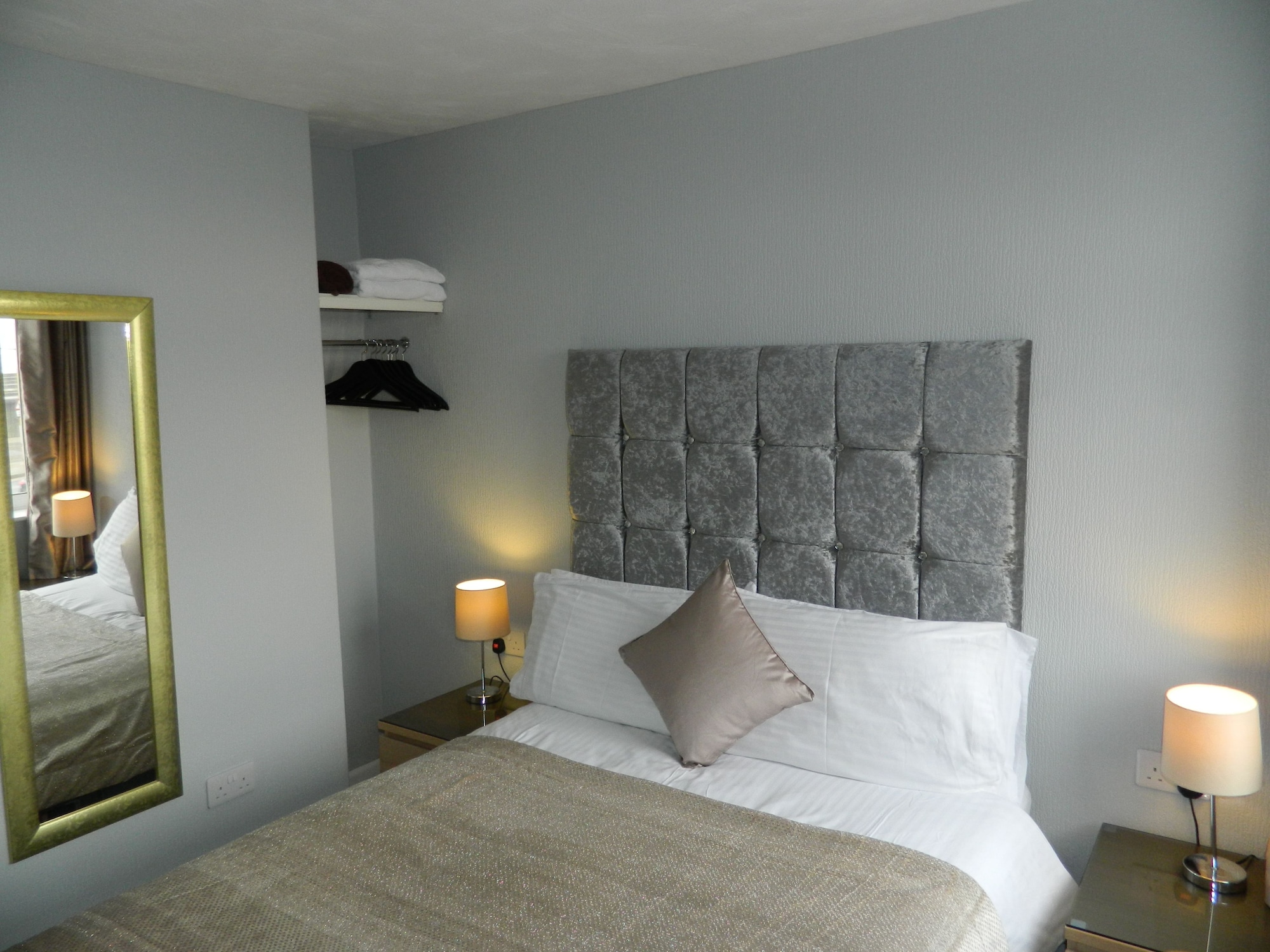 STANDARD, DOUBLE BED, SEA VIEW