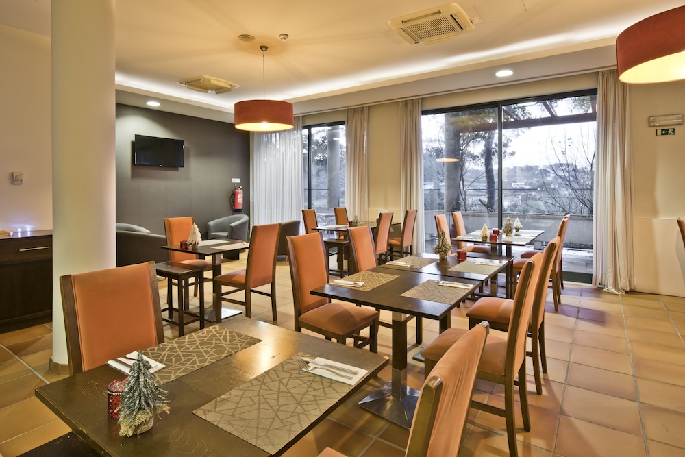 LAM Hotel Estarreja 50/50
