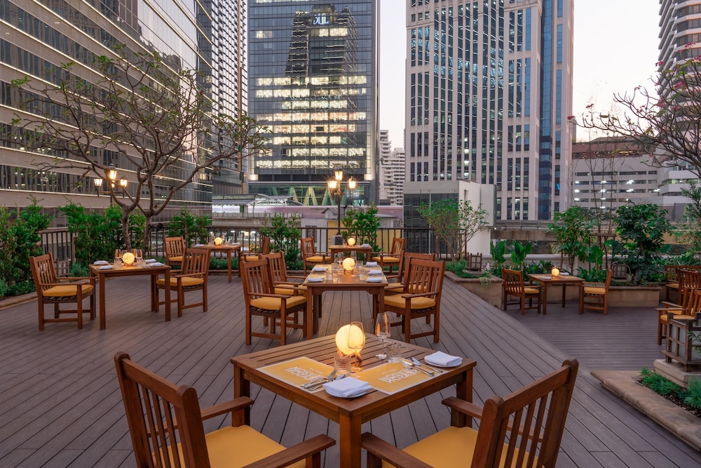 NH Bangkok Sukhumvit Boulevard 52/68