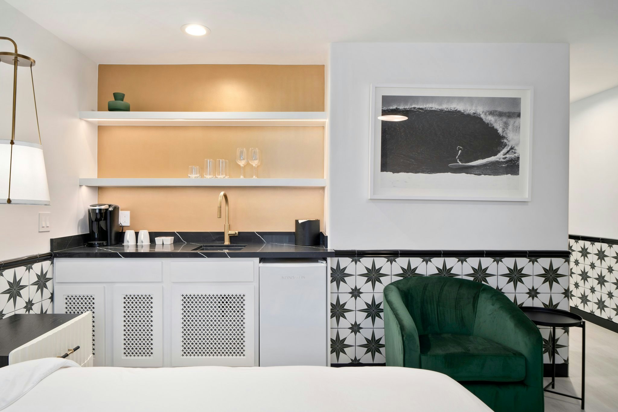 Casablanca Inn 11/71