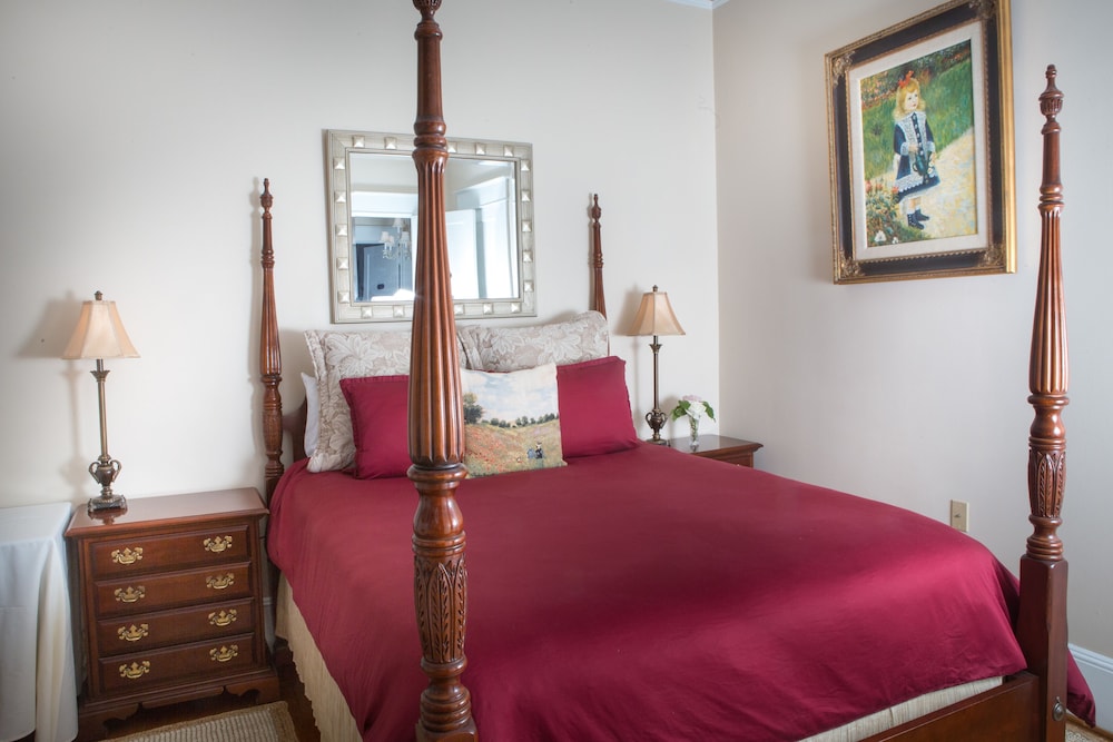 Burke Manor Inn & Pavilion 17/49