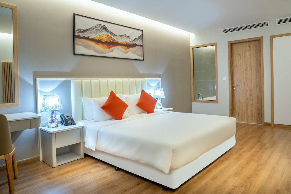 DeLaSea Ha Long Hotel 12/50