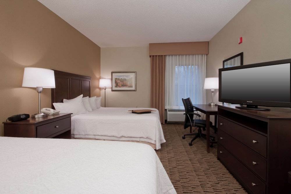 Countryside Inn and Suites 11/28
