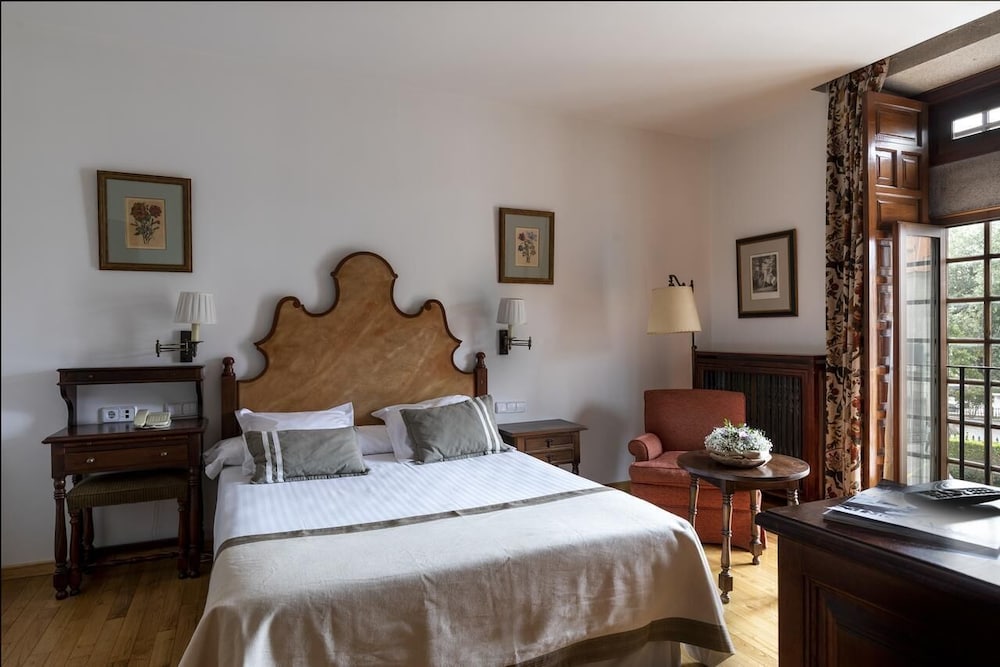 PARADOR DE CAMBADOS 13/50