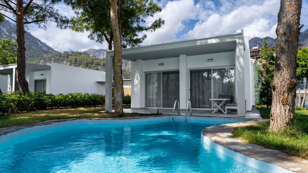 Z-Villas 5/50