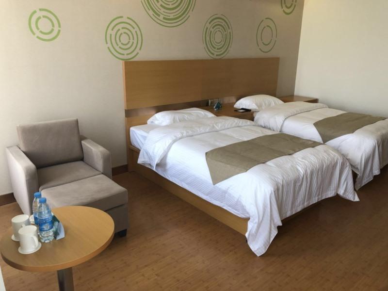 GreenTree Inn Xi'an Gaoling District Handan Industrial Park Express Hotel 6/21