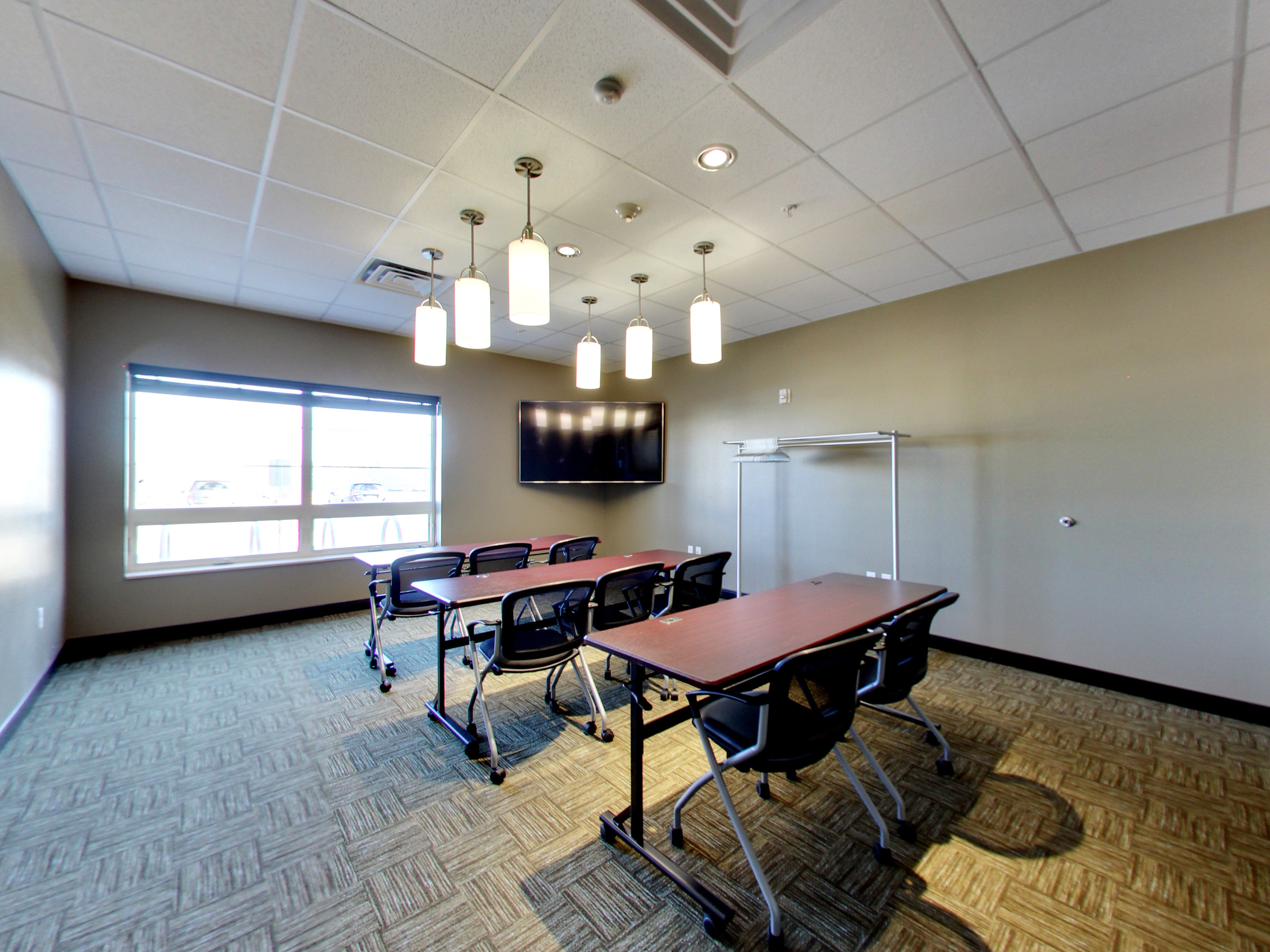 STAYBRIDGE SUITES MADISON FITCHBURG 63/71