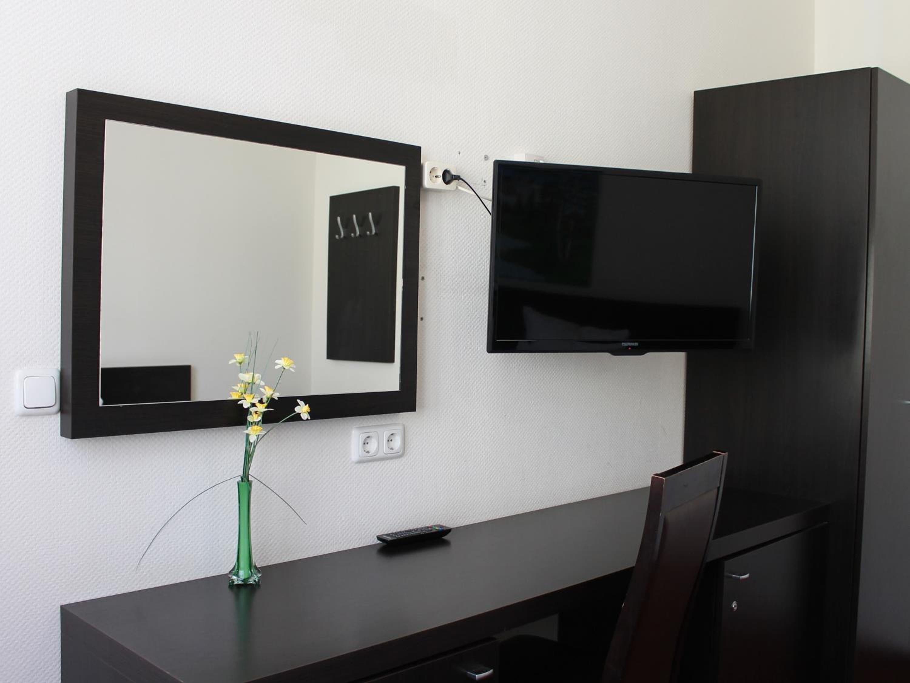 Aariana Hotel 30/43