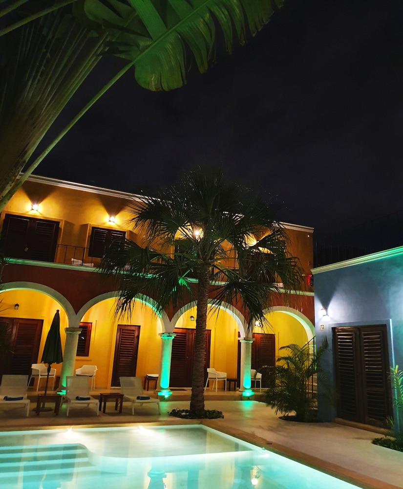 Hotel Merida Santiago 9/78
