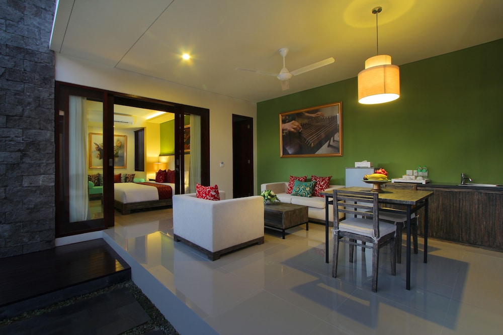 ROYAL SAMAJA VILLAS 50/59