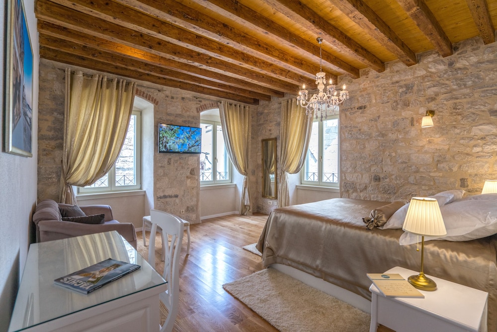 Villa Split Heritage Hotel 60/80