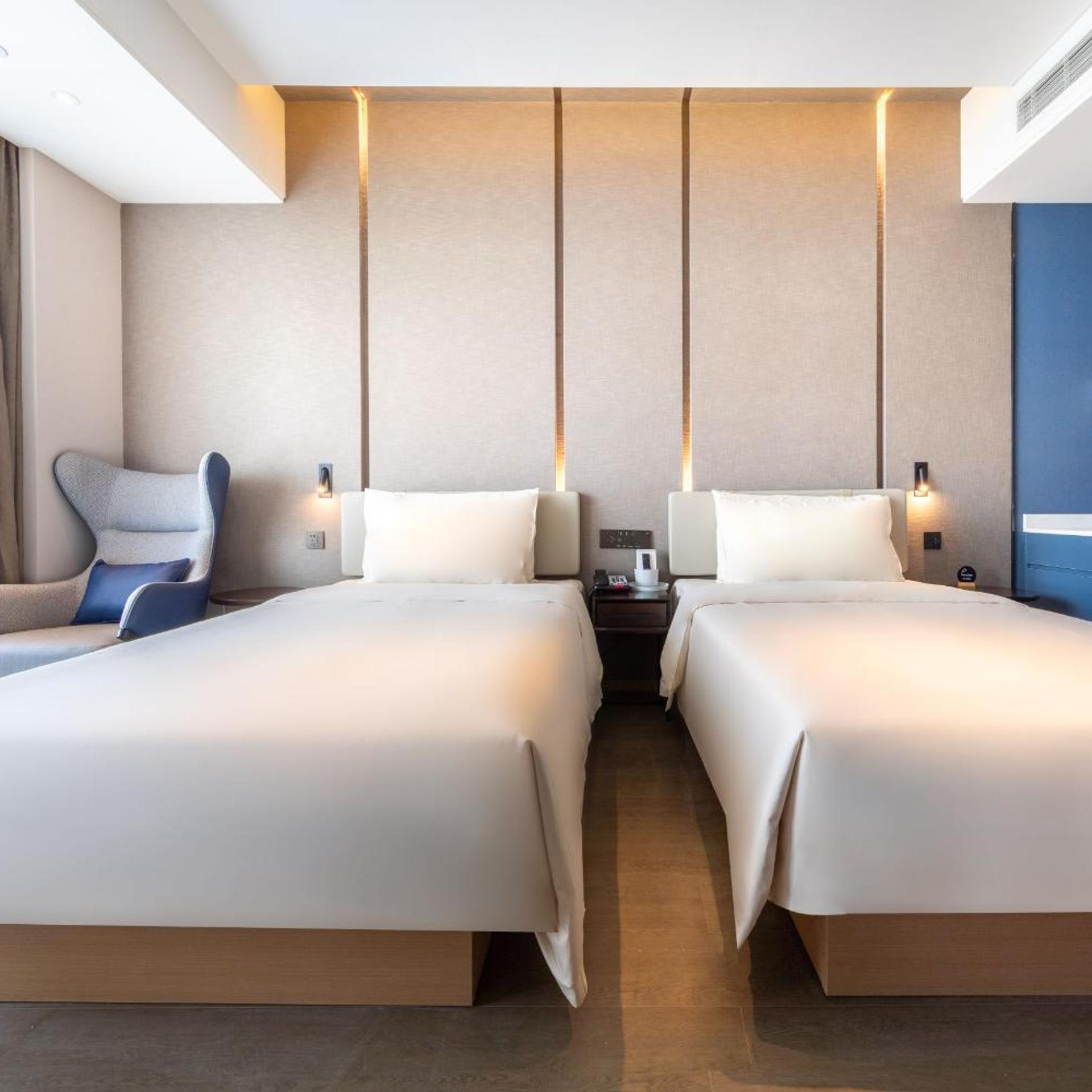 Beijing Road Atour Hotel 7/20