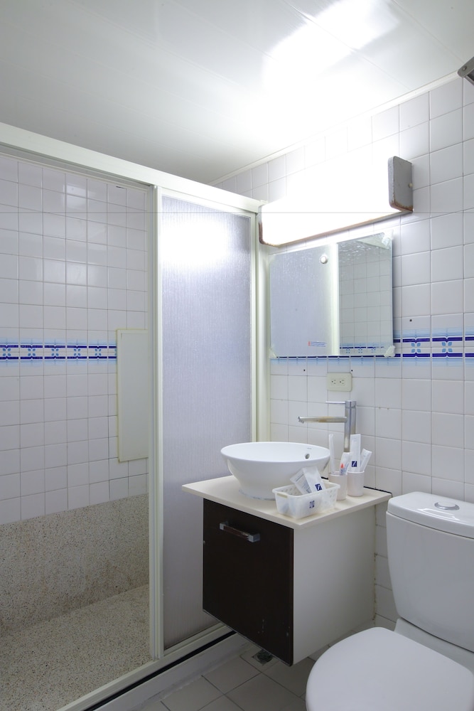 Chiayi Crown Hotel 32/32