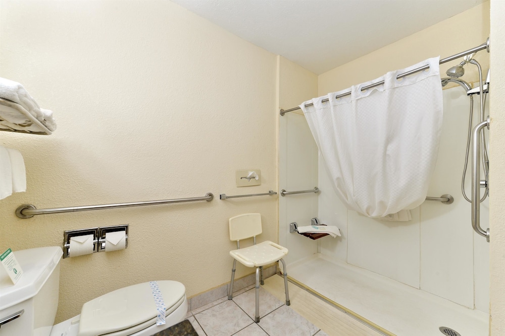Best Western Inn Elyria 5/26